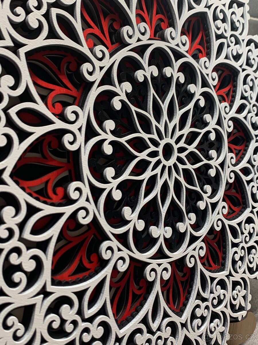 Mandala Red Star