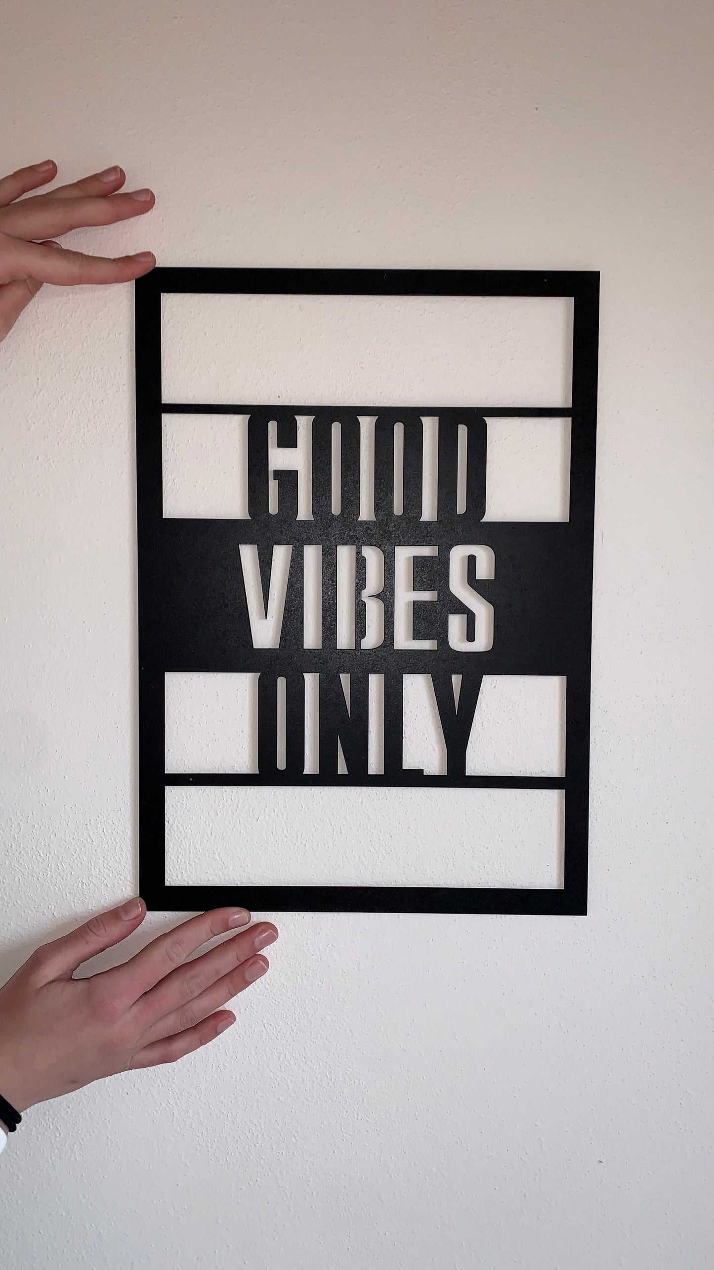Dekorace na zeď Good vibes only