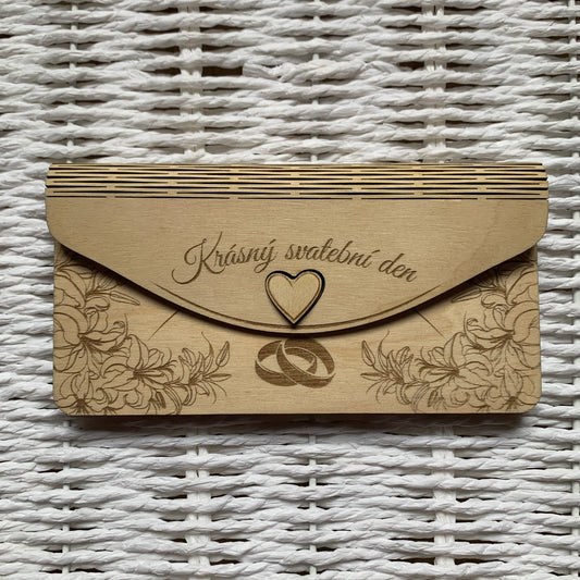 Dřevěná obálka ''Svatební den''